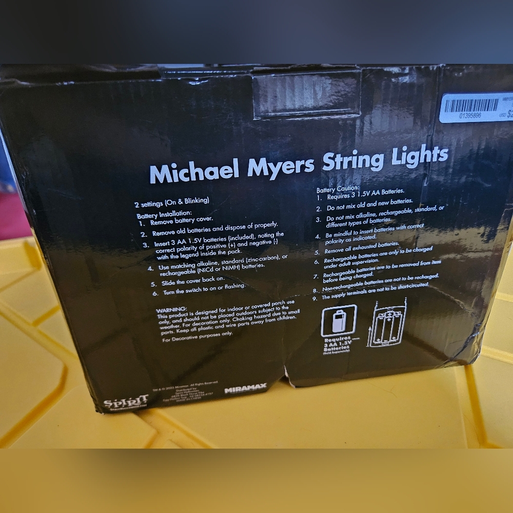 Michael Meyers String Lights - Picture 3 of 4